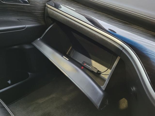 オデッセイ アブソルート・Ｘホンダセンシングアドバンスドパッケジ　純正ＨＤＤナビフルセグテレビＢｌｕｅｔｏｏｔｈＣＤＤＶＤＨＤＭＩＵＳＢアラウンドビューモニターＥＴＣクルーズコントロールオートエアコン両側パワースライドドアオートライトフォグリアモニターステリモパドル（41枚目）