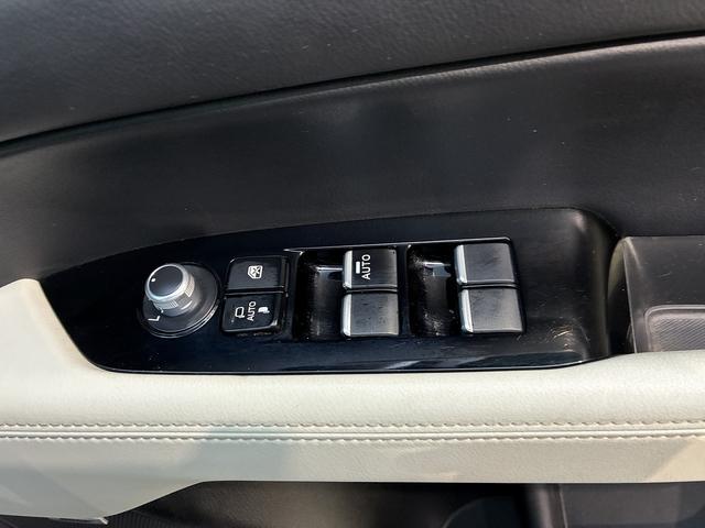 ＣＸ－５ ２５Ｓ　Ｌパッケージ　純正ＳＤナビラジオＢｌｕｅｔｏｏｔｈＵＳＢＣＤＤＶＤＦ・ＲシートヒータステアリングヒータープッシュスタートオートＷエアコンバックカメラステリモクルーズコントロールオートライトパワーゲートスマートキー（48枚目）