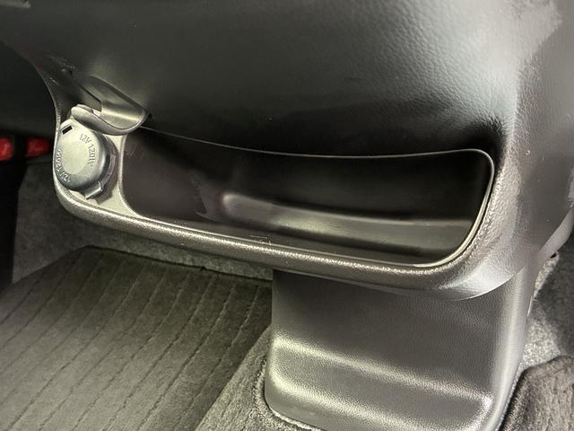 デイズ ハイウェイスター　Ｘ　純正ＨＤＤナビ・フルセグ・Ｂｌｕｅｔｏｏｔｈ・全方位カメラ・ＣＤ・ＵＳＢ・ＡＭ／ＦＭ・オートエアコン・プッシュスタート・アイスト・電格ミラー・オートライト・スマートキー・衝突軽減ブレーキ・横滑り防止（34枚目）