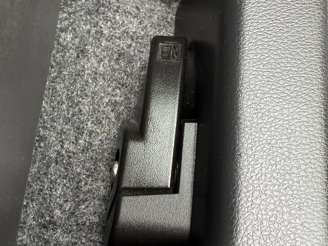 デイズ ハイウェイスター　Ｘ　純正ＨＤＤナビ・フルセグ・Ｂｌｕｅｔｏｏｔｈ・全方位カメラ・ＣＤ・ＵＳＢ・ＡＭ／ＦＭ・オートエアコン・プッシュスタート・アイスト・電格ミラー・オートライト・スマートキー・衝突軽減ブレーキ・横滑り防止（45枚目）