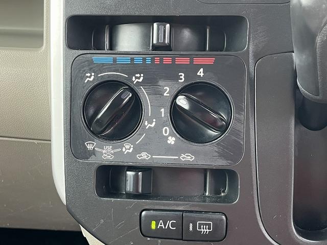 タント L ケンウッド社CDラジオデッキ・USB・ETC・マニュアルエアコン・シガーソケット・アイドリングストップ・光軸調整・電動格納ドアミラー・両側スライドドア・パワーウィンドウ・キーレスエントリー(34枚目)