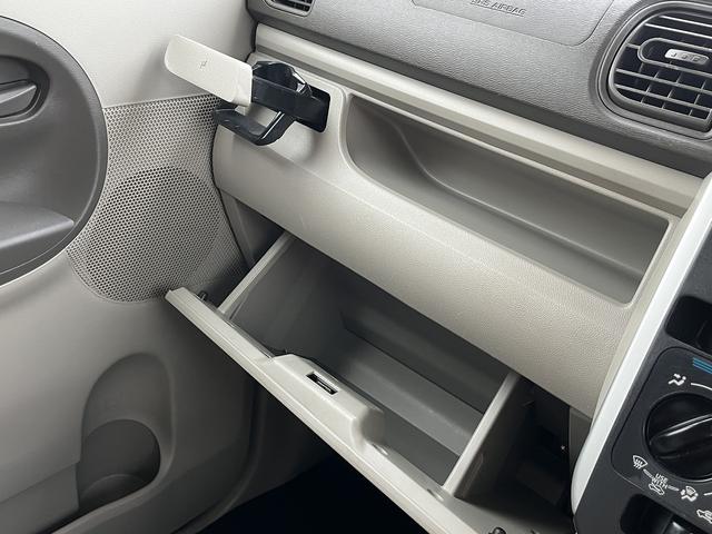 タント L ケンウッド社CDラジオデッキ・USB・ETC・マニュアルエアコン・シガーソケット・アイドリングストップ・光軸調整・電動格納ドアミラー・両側スライドドア・パワーウィンドウ・キーレスエントリー(41枚目)