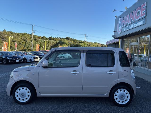 ミラココア ココアＸ　純正ＣＤラジオデッキオートエアコンシガーソケットアイドリングストップ光軸調整電動格納ドアミラースマートキーパワーウィンドウＣＶＴベンチシートキーレスエントリー（11枚目）