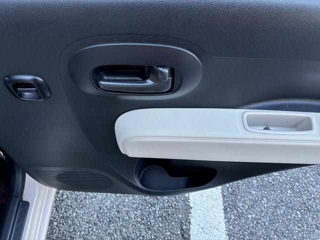 ミラココア ココアＸ　純正ＣＤラジオデッキオートエアコンシガーソケットアイドリングストップ光軸調整電動格納ドアミラースマートキーパワーウィンドウＣＶＴベンチシートキーレスエントリー（22枚目）