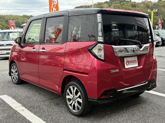 タンク カスタムG-T 純正SDナビ・フルセグ・Bluetooth・全方位カメラ・CD・DVD・SD・両側電動スライドドア・F席シートヒーター・ステリモ・クルコン・ETC・オートエアコン・オートライト・フォグ・スマートキー(10枚目)