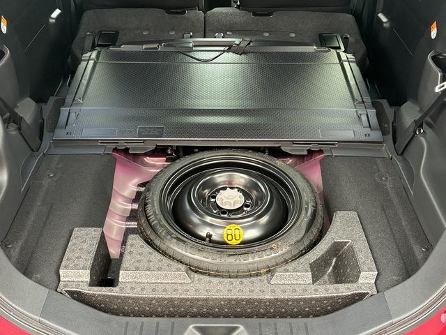 タンク カスタムG-T 純正SDナビ・フルセグ・Bluetooth・全方位カメラ・CD・DVD・SD・両側電動スライドドア・F席シートヒーター・ステリモ・クルコン・ETC・オートエアコン・オートライト・フォグ・スマートキー(19枚目)