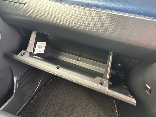 タンク カスタムG-T 純正SDナビ・フルセグ・Bluetooth・全方位カメラ・CD・DVD・SD・両側電動スライドドア・F席シートヒーター・ステリモ・クルコン・ETC・オートエアコン・オートライト・フォグ・スマートキー(28枚目)