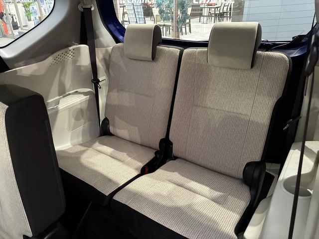 シエンタ Ｘ　純正ＳＤナビ・フルセグ・Ｂｌｕｅｔｏｏｔｈ・全方位カメラ・ＣＤ・ＤＶＤ・ＵＳＢ・ステリモ・左側パワースライド・ＥＴＣ・スマートキー・アイドリングストップ・横滑り防止装置・光軸調整・電動格納ドアミラー（15枚目）