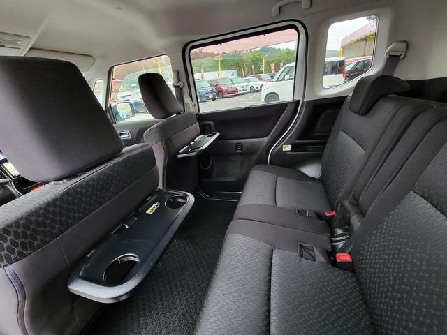 デリカＤ：２ カスタムハイブリッドＭＶ　ＳＤナビ・フルセグ・Ｂｌｕｅｔｏｏｔｈ・バックカメラ・ＣＤ・ＤＶＤ・ＳＤ・両側電動スライド・ＥＴＣ・クルコン・ステリモ・運転席シートヒーター・スマートキー・アイスト・プッシュＳ・電格ミラーオートライト（15枚目）