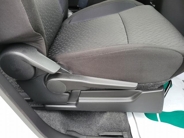 デリカＤ：２ カスタムハイブリッドＭＶ　ＳＤナビ・フルセグ・Ｂｌｕｅｔｏｏｔｈ・バックカメラ・ＣＤ・ＤＶＤ・ＳＤ・両側電動スライド・ＥＴＣ・クルコン・ステリモ・運転席シートヒーター・スマートキー・アイスト・プッシュＳ・電格ミラーオートライト（25枚目）