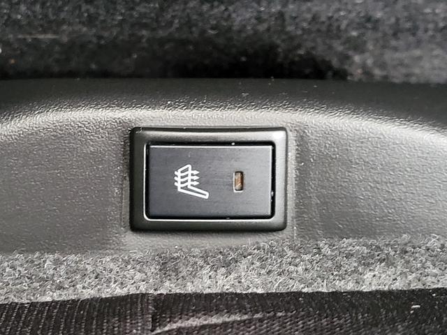 デリカＤ：２ カスタムハイブリッドＭＶ　ＳＤナビ・フルセグ・Ｂｌｕｅｔｏｏｔｈ・バックカメラ・ＣＤ・ＤＶＤ・ＳＤ・両側電動スライド・ＥＴＣ・クルコン・ステリモ・運転席シートヒーター・スマートキー・アイスト・プッシュＳ・電格ミラーオートライト（31枚目）