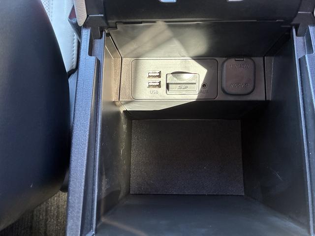 アクセラスポーツ 22XD Lパッケージ 純正SDナビラジオBTUSBCDDVDSDフルセグTVBカメラステヒーターFシートヒータWエアコンステリモクルーズコントロールオートライトアイドリングストップ衝突被害軽減サポートサンルーフ(37枚目)