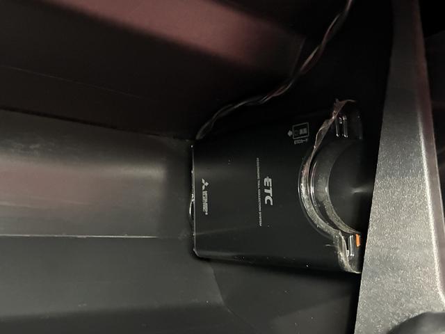 ムーヴ カスタム　Ｘ　ケンウッドＨＤＤナビＳＤＣＤＤＶＤフルセグテレビラジオＢｌｕｅｔｏｏｔｈバックカメラオートエアコンＥＴＣステアリングスイッチオートライトフォグランププッシュスタートアイドリングストップスマートキー（27枚目）