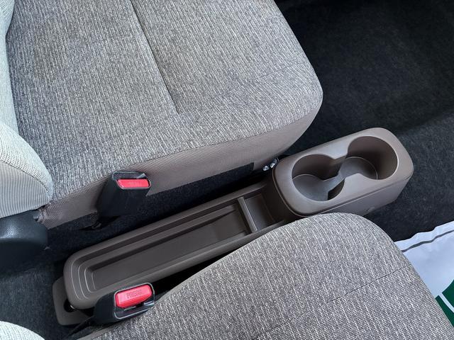 ミラトコット Ｌ　ＳＡＩＩＩ　ケンウッドＨＤＤナビＵＳＢＳＤＣＤワンセグテレビラジオＡＵＸバックカメラマニュアルエアコンキーレスエントリーソナーセンサ衝突被害軽減サポート横滑り防止アイドリングストップオートハイビーム（35枚目）