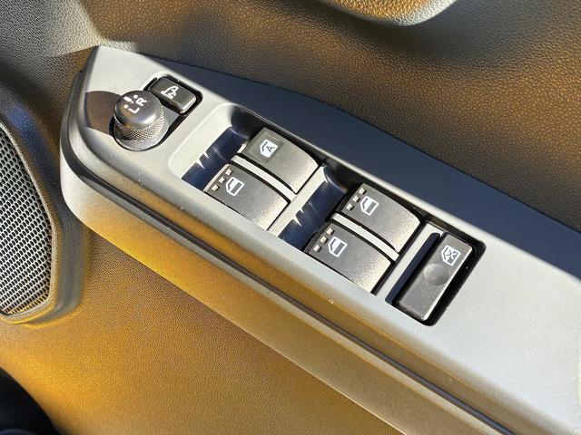 ウェイク L SA ダイアトーンSDナビフルセグテレビCDDVDSDバックカメラオートエアコンステアリングスイッチETC左パワースライドドアプッシュスタート衝突被害軽減サポートアイドリングストップスマートキー(29枚目)