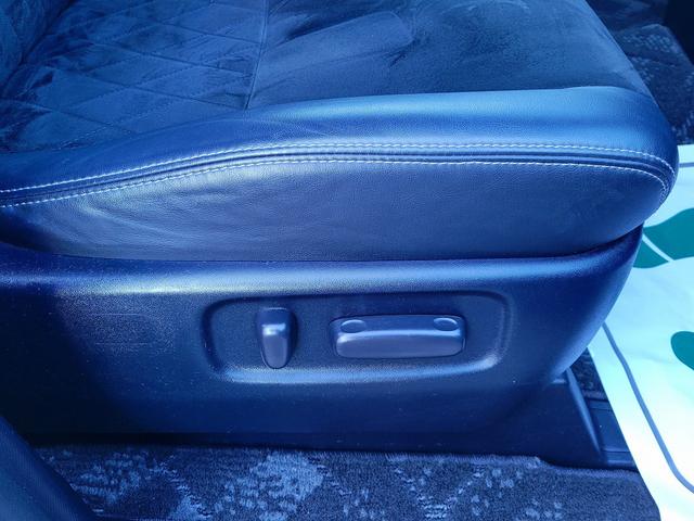 エスティマ アエラス プレミアム-G 純SDナビ・フルセグ・Bluetooth・CD・DVD・SD・バックカメラ・F席シートヒーター・両側電動スライド・オートライト・ドラレコ・クルコン・ステリモ・衝突軽減ブレーキ・スマートキー電動Rゲート(25枚目)