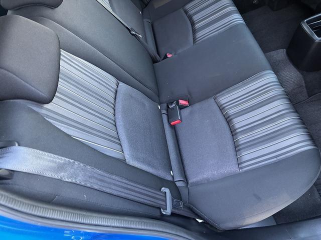 デミオ 15MB 純正CD,ラジオデッキ・USB・AUX・マニュアルエアコン・ステアリングリモコン・ETC・プッシュスタート・アイドリングストップ・横滑り防止・光軸調整・電動格納ドアミラー・スマートキー(22枚目)