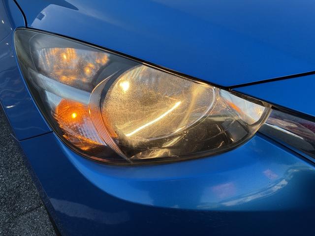 デミオ 15MB 純正CD,ラジオデッキ・USB・AUX・マニュアルエアコン・ステアリングリモコン・ETC・プッシュスタート・アイドリングストップ・横滑り防止・光軸調整・電動格納ドアミラー・スマートキー(52枚目)