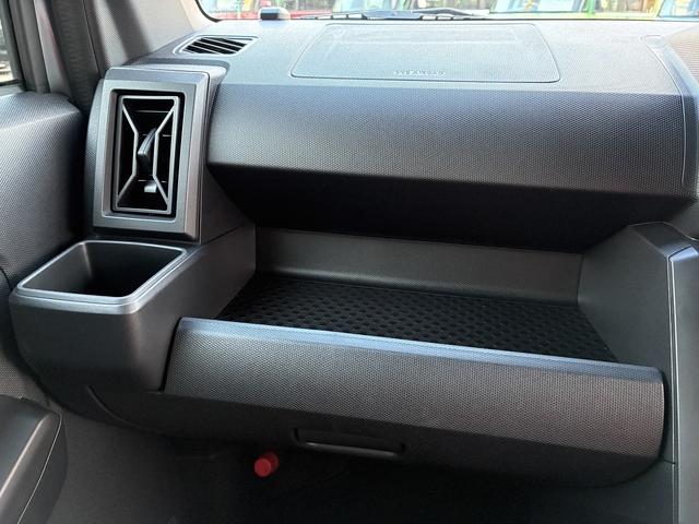 タフト X ケンウッドHDDナビSDCDDVDワンセグテレビBluetoothバックカメラステアリングスイッチオートエアコンオートライトフォグランププッシュスタート衝突被害軽減サポートPアシストスマートキー(23枚目)