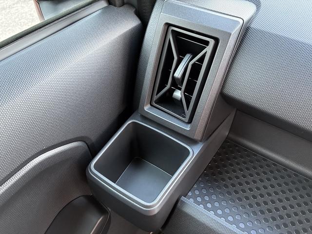 タフト X ケンウッドHDDナビSDCDDVDワンセグテレビBluetoothバックカメラステアリングスイッチオートエアコンオートライトフォグランププッシュスタート衝突被害軽減サポートPアシストスマートキー(24枚目)