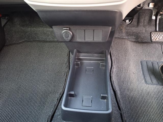 ミライース Ｘ　リミテッドＳＡＩＩＩ　ＬＥＤライト　衝突回避支援機能　車検Ｒ８．１２　１年保証・走行距離無制限　新車保証継承　前後コーナーセンサー　走行０．７万キロ　キーレスエントリー　ディスプレイオーディオ　リアスモークガラス　ＬＥＤヘッドライト（15枚目）