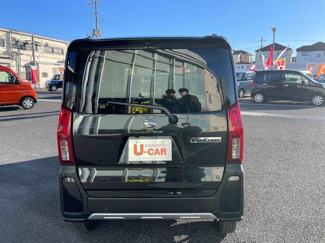 タント ファンクロス　ＬＥＤ　両側パワスラ　ナビ　バックカメラ　当社社用車ＵＰ　１年保証走行距離無制限　新車保障継承　車検Ｒ９．１１　純正フルセグナビ　ＤＶＤ　ＣＤ　ＢＴオーディオ　フルセグＴＶ　バックカメラ　禁煙車　スマアシ　前後コーナーセンサー（5枚目）