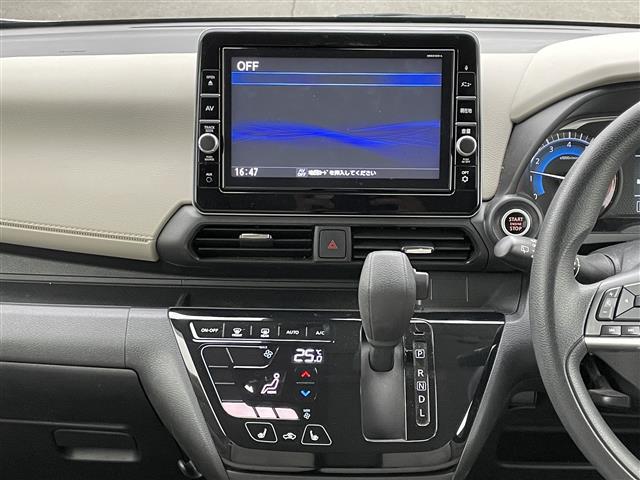 デイズ Ｘ　４ＷＤ　純正メモリナビ　フルセグＴＶ　ＡＵＸ　全方位　バックカメラ　前後ソナー　シートヒーター　衝突軽減ブレーキ　横滑り防止装置　アイドリングストップ（4枚目）