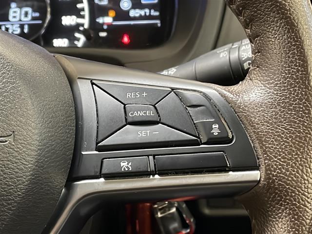 ｅ－パワー　メダリスト　ＦＯＵＲ　４ＷＤ　純正ナビ（ＳＤ／ＢＴ／ＣＤ／ＡＵＸ）　アラウンドビュー　バックカメラ　ドライブレコーダー　デジタルインナーミラー　レザーシート　横滑り防止装置　衝突被害軽減システム　スペアキー　スマートキー(7枚目)