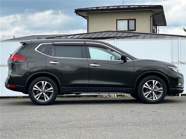 エクストレイル ２０Ｘｉ　プロパイロット　純正ナビ　フルセグ　ＢＴ　全周囲Ｃ　電動リアゲート　デジタルインナーミラー　カプロンシート　全席シートヒーター　ＥＴＣ　オートＬＥＤライト　フォグランプ　純正１８ＡＷ　スマートキー（36枚目）