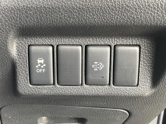 エクストレイル ２０ＧＴ　４ＷＤ　純正ＨＤＤナビ　ＨＳ３１０－Ａ　ＣＤ　ＤＶＤ　ＢＴ　ワンセグテレビ　ミュージックサーバー　バックカメラ　ＥＴＣ　クルーズコントロール　スマートキー　キセノンヘッドライト（9枚目）