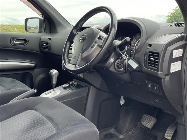 エクストレイル ２０ＧＴ　４ＷＤ　純正ＨＤＤナビ　ＨＳ３１０－Ａ　ＣＤ　ＤＶＤ　ＢＴ　ワンセグテレビ　ミュージックサーバー　バックカメラ　ＥＴＣ　クルーズコントロール　スマートキー　キセノンヘッドライト（14枚目）
