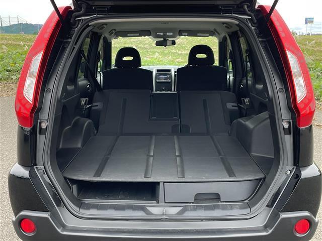 エクストレイル ２０ＧＴ　４ＷＤ　純正ＨＤＤナビ　ＨＳ３１０－Ａ　ＣＤ　ＤＶＤ　ＢＴ　ワンセグテレビ　ミュージックサーバー　バックカメラ　ＥＴＣ　クルーズコントロール　スマートキー　キセノンヘッドライト（20枚目）