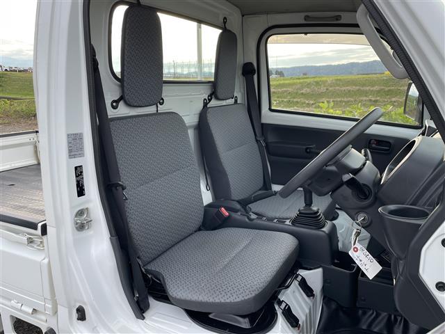 キャリイトラック KCエアコン・パワステ 4WD カーラジオ パワーステアリング 三方開(10枚目)