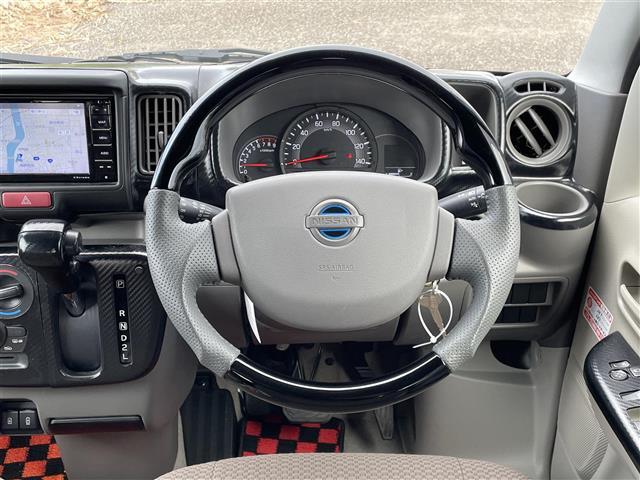 NV100クリッパーバン GX 4WD 社外SDナビ CN-HE01WD CD DVD BT フルセグテレビ バックカメラ ETC ドライブレコーダー 衝突被害軽減ブレーキ レーンキープアシスト(3枚目)