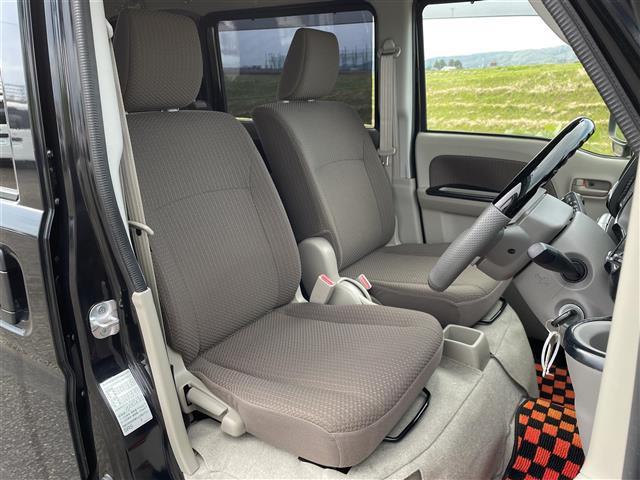 NV100クリッパーバン GX 4WD 社外SDナビ CN-HE01WD CD DVD BT フルセグテレビ バックカメラ ETC ドライブレコーダー 衝突被害軽減ブレーキ レーンキープアシスト(14枚目)