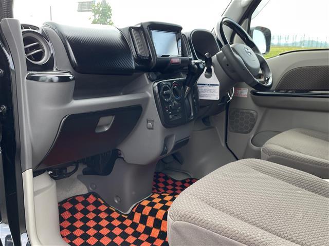 NV100クリッパーバン GX 4WD 社外SDナビ CN-HE01WD CD DVD BT フルセグテレビ バックカメラ ETC ドライブレコーダー 衝突被害軽減ブレーキ レーンキープアシスト(15枚目)
