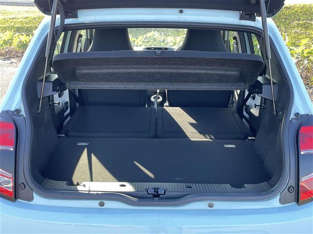 トゥインゴ ＥＤＣ　純正ディスプレイオーディオ　ＢＴ　ＵＳＢ　ＡＵＸ　バックカメラ　ＥＴＣ　ドライブレコーダー　レーンキープアシスト　クルーズコントロール　ステアリングスイッチ　コーナーセンサー（20枚目）