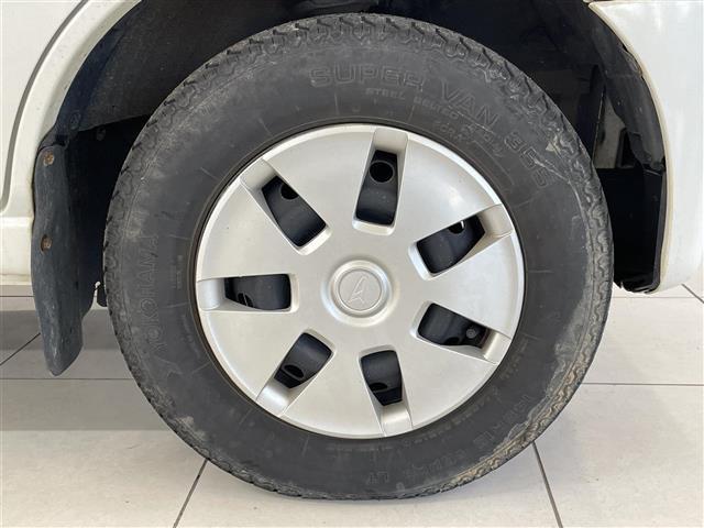 ハイゼットカーゴ クルーズ ターボ SA III 4WD 社外SDナビ AVIC-MRZ009 CD DVD BT フルセグテレビ 衝突被害軽減ブレーキ レーンキープアシスト アイドリングストップ リモコンキー LEDヘッドライト(17枚目)