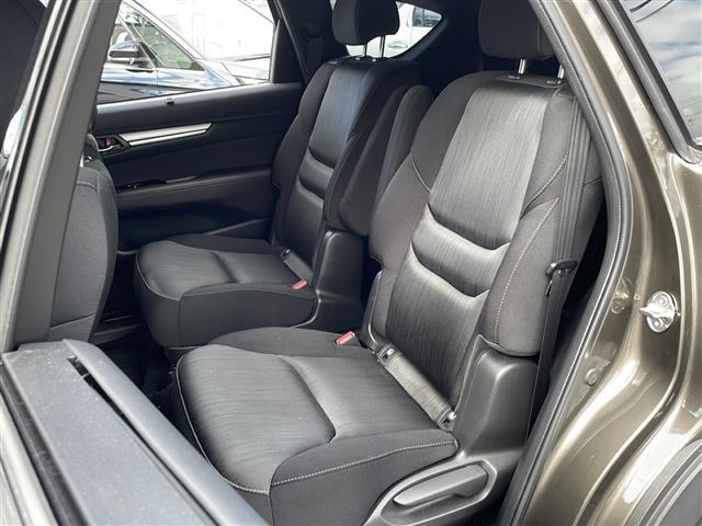 CX-8 XDプロアクティブ BOSEサウンドシステム/マツダコネクトナビ(CD/DVD/フルセグTV/BT)/360度ビューモニター/フリップダウンモニター/ヘッドアップディスプレイ/ETC2.0/ドライブレコーダー(14枚目)