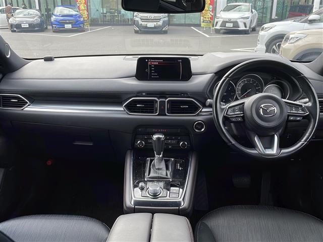 CX-8 XDプロアクティブ BOSEサウンドシステム/マツダコネクトナビ(CD/DVD/フルセグTV/BT)/360度ビューモニター/フリップダウンモニター/ヘッドアップディスプレイ/ETC2.0/ドライブレコーダー(42枚目)