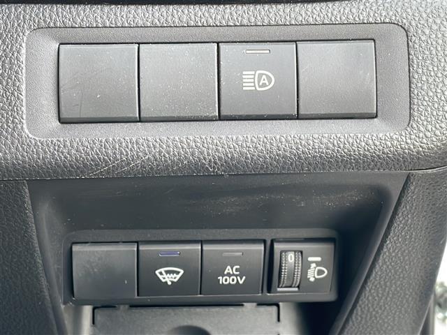 アクア X 4WD 純正ディスプレイオーディオ BT USB バックカメラ 衝突被害軽減ブレーキ レーンキープアシスト レーダークルーズコントロール コーナーセンサー(7枚目)