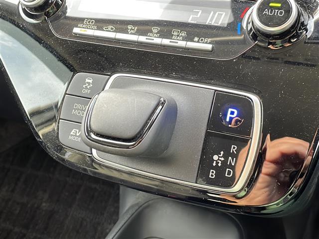 アクア X 4WD 純正ディスプレイオーディオ BT USB バックカメラ 衝突被害軽減ブレーキ レーンキープアシスト レーダークルーズコントロール コーナーセンサー(11枚目)