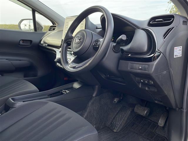 アクア X 4WD 純正ディスプレイオーディオ BT USB バックカメラ 衝突被害軽減ブレーキ レーンキープアシスト レーダークルーズコントロール コーナーセンサー(12枚目)