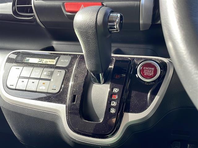 N-BOXカスタム G・ターボパッケージ 4WD 純正SDナビ VXM-122VF CD DVD BT フルセグテレビ バックカメラ ETC クルーズコントロール 両側パワースライドドア 革調シートカバー ベンチシート(12枚目)