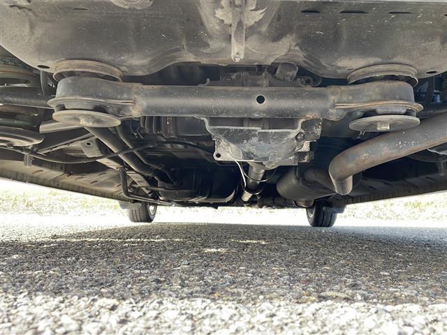 N-BOXカスタム G・ターボパッケージ 4WD 純正SDナビ VXM-122VF CD DVD BT フルセグテレビ バックカメラ ETC クルーズコントロール 両側パワースライドドア 革調シートカバー ベンチシート(33枚目)