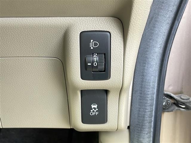 N-BOX G CD AUX USB ETC ベンチシート スマートキー プッシュスタート 社外14インチアルミホイール(6枚目)