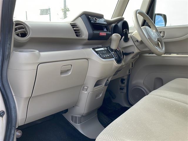 N-BOX G CD AUX USB ETC ベンチシート スマートキー プッシュスタート 社外14インチアルミホイール(11枚目)