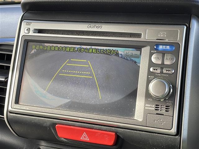 N-BOXカスタム G・Lパッケージ 4WD 純正SDナビ VXM-128VS CD DVD ワンセグテレビ バックカメラ ETC 片側パワースライドドア ベンチシート ステアリングスイッチ スマートキー(6枚目)