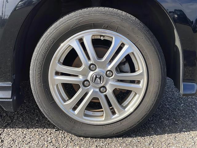 N-BOXカスタム G・Lパッケージ 4WD 純正SDナビ VXM-128VS CD DVD ワンセグテレビ バックカメラ ETC 片側パワースライドドア ベンチシート ステアリングスイッチ スマートキー(18枚目)