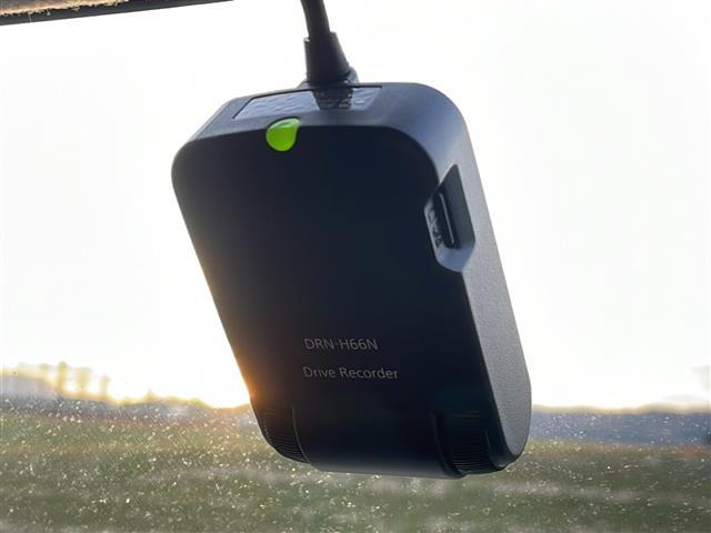 ムーヴキャンバス Ｇ　ＳＡＩＩ　４ＷＤ　純正ＳＤナビ　ＮＳＺＮ－Ｘ６７Ｄ　ＣＤ　ＤＶＤ　ＢＴ　フルセグテレビ　バックカメラ　ＥＴＣ　ドライブレコーダー　衝突被害軽減ブレーキ　レーンキープアシスト（7枚目）